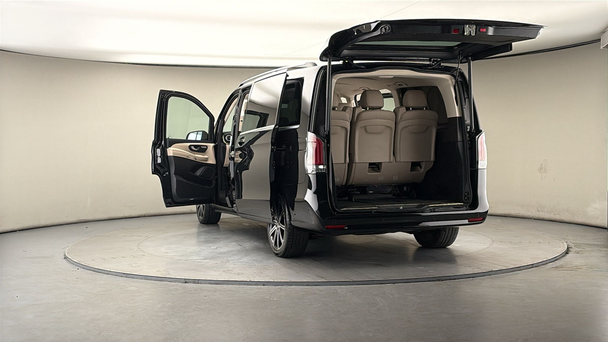 More views of Mercedes-Benz V Class