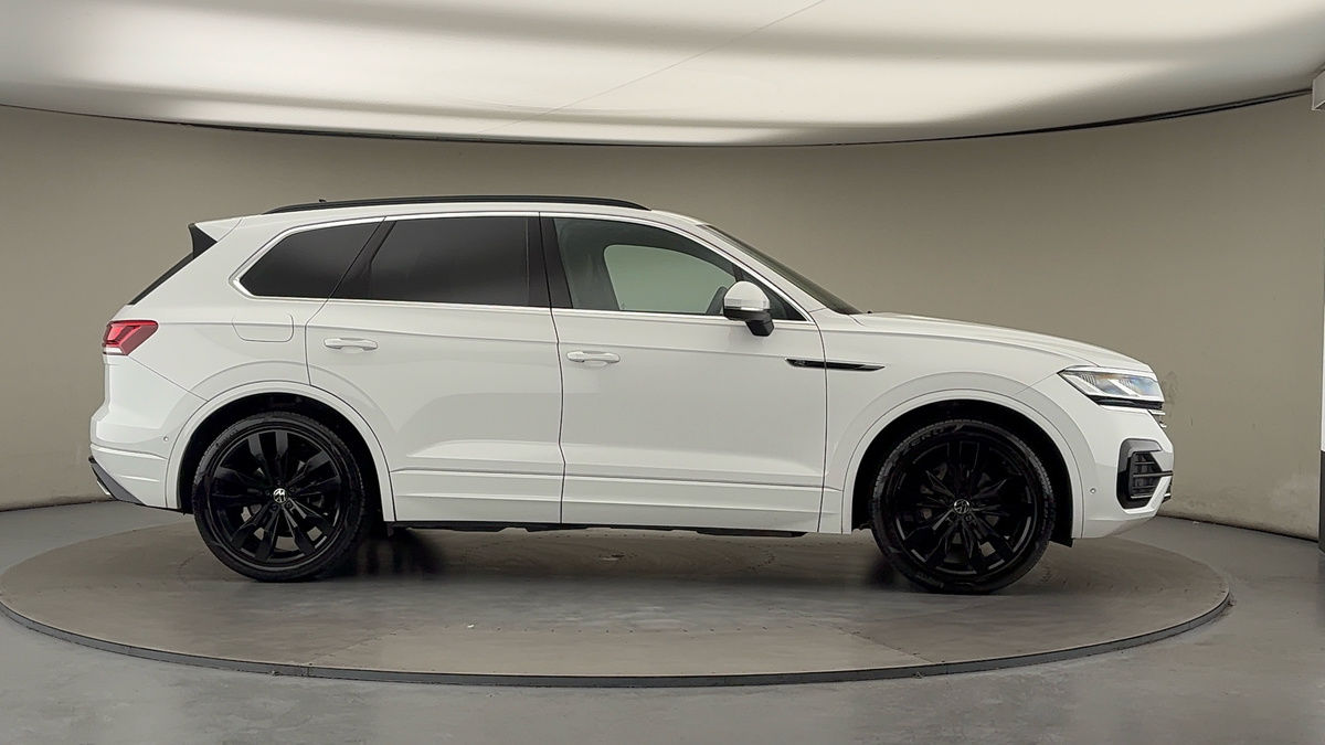 More views of Volkswagen Touareg