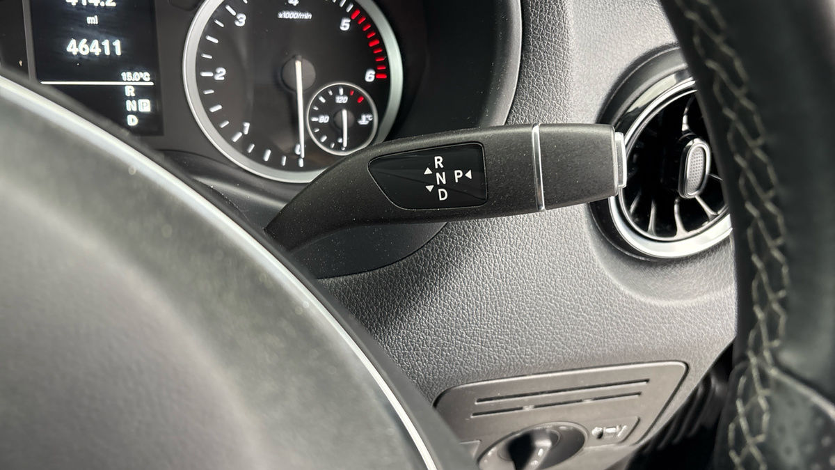 Mercedes-Benz Vito Image 6