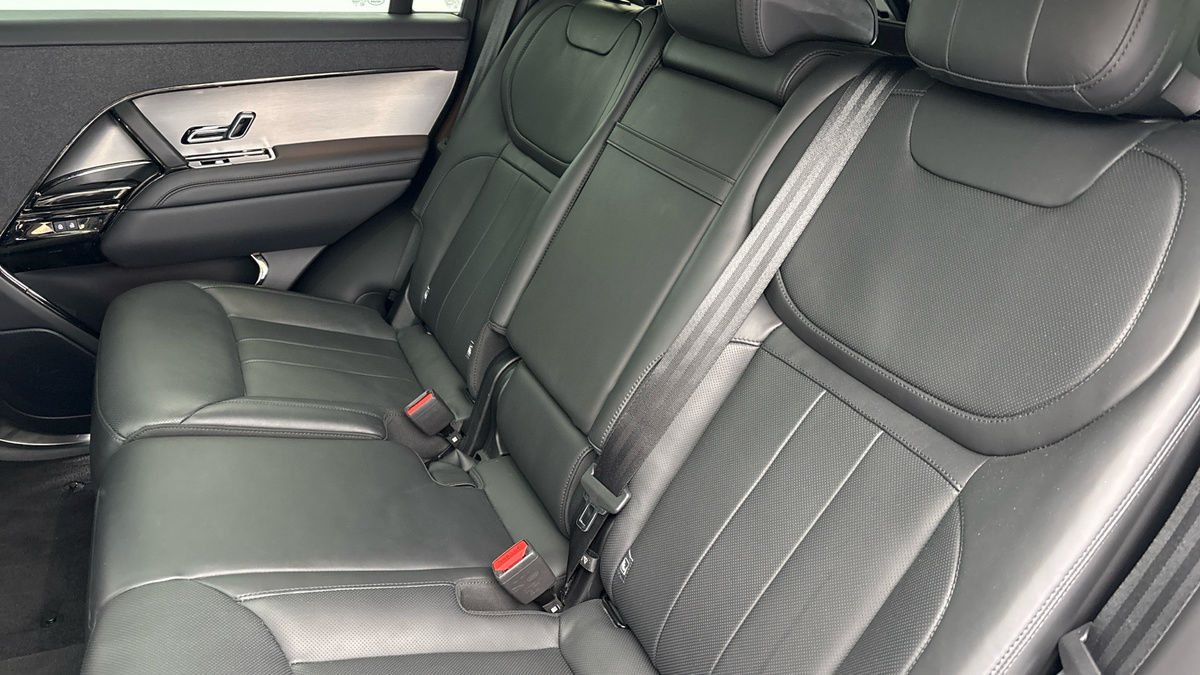 Land Rover Range Rover Sport Urban Image 8