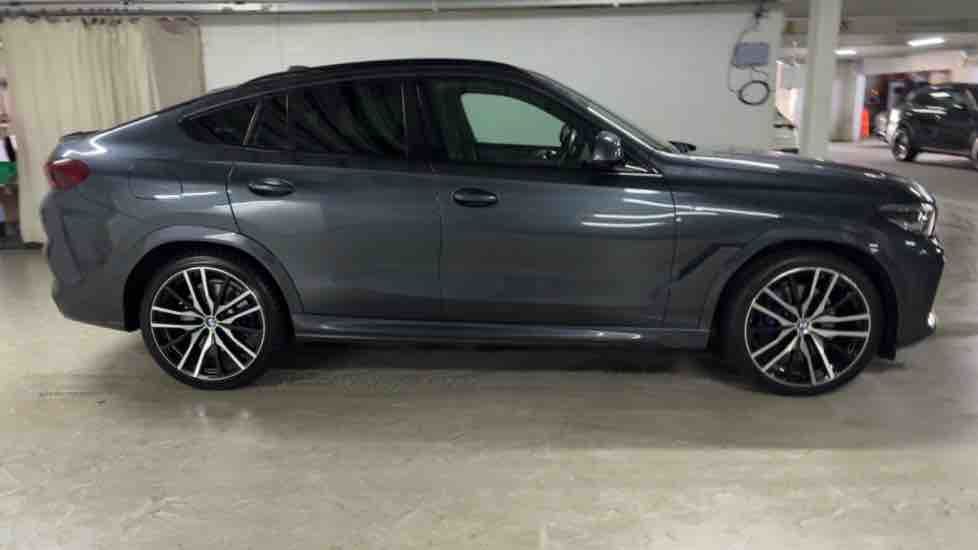 More views of BMW X6