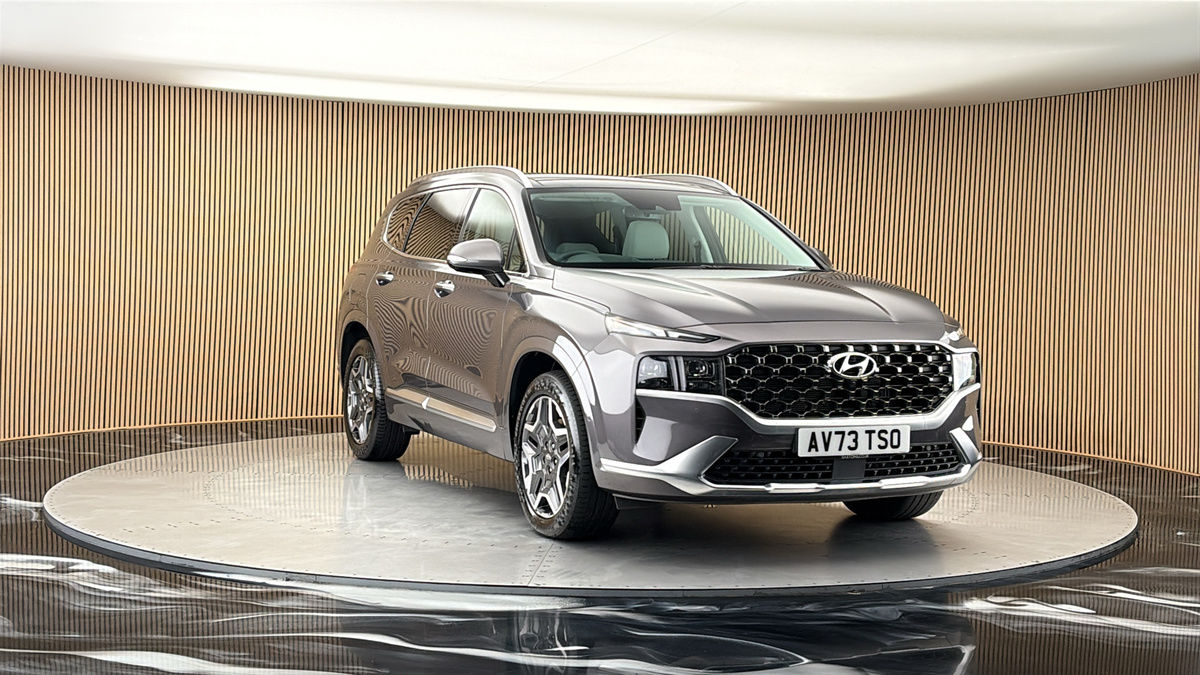 More views of Hyundai Santa Fe