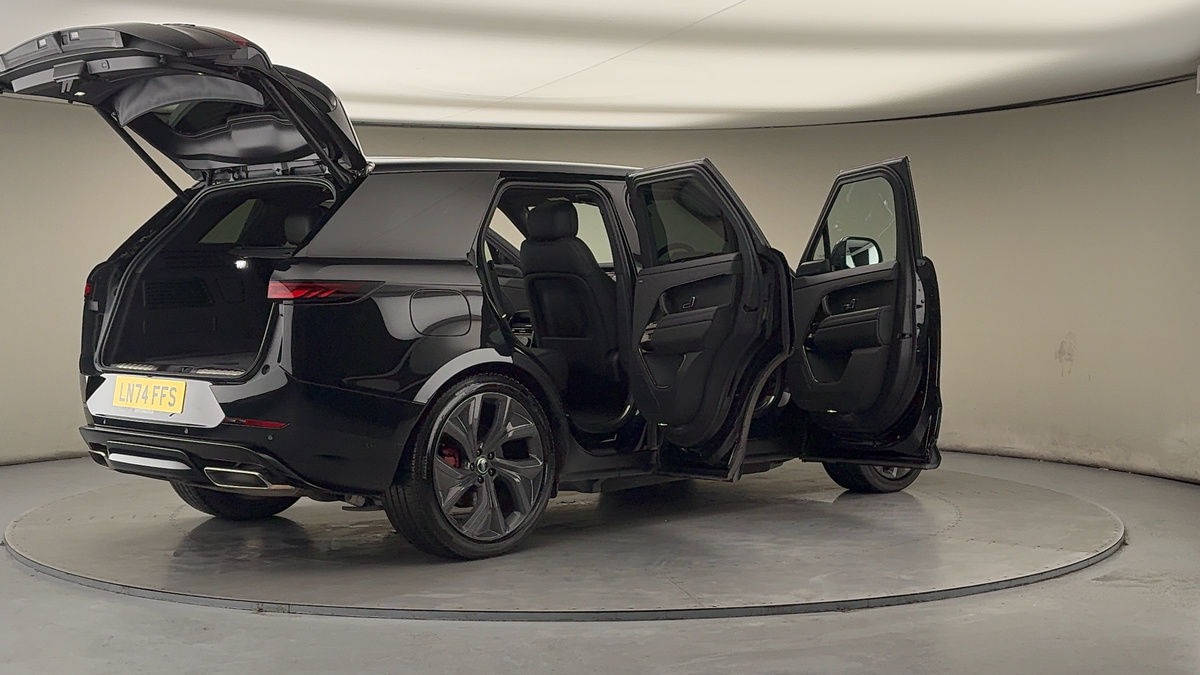 More views of Land Rover Range Rover Sport