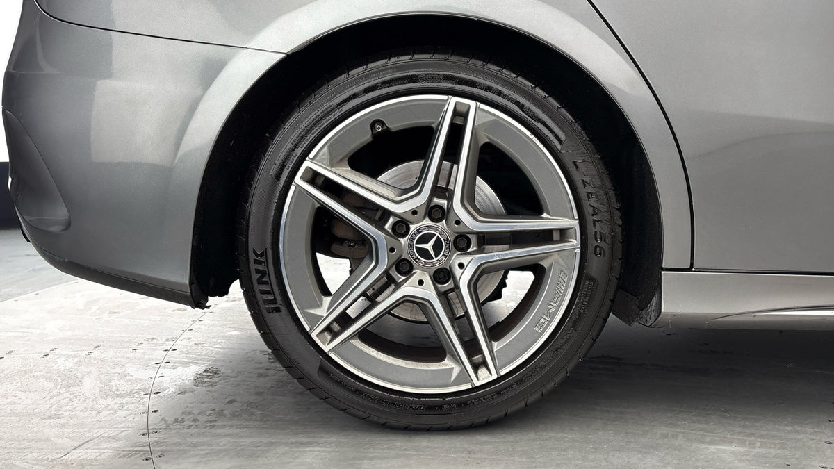 Mercedes-Benz A Class Image 10