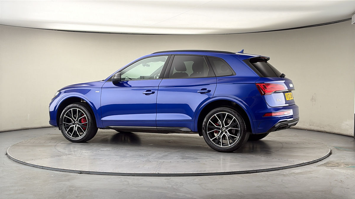 More views of Audi Q5