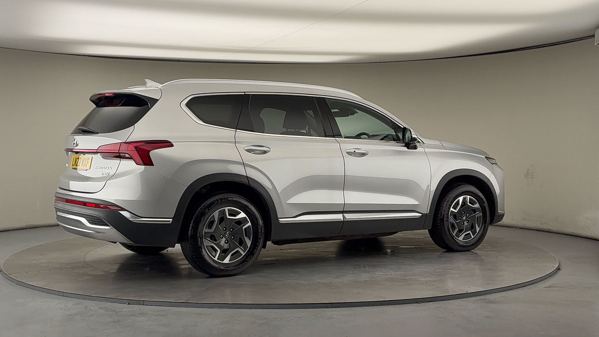 More views of Hyundai Santa Fe