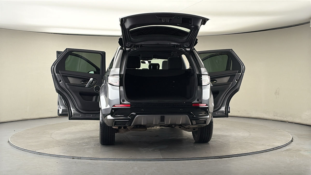 More views of Land Rover Discovery Sport