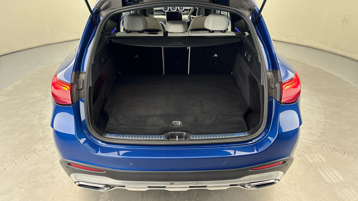 Mercedes-Benz GLC Image 11