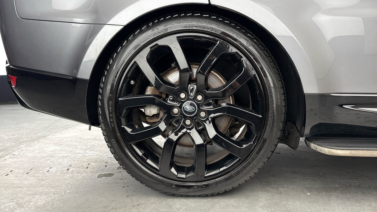 Land Rover Range Rover Sport Image 10
