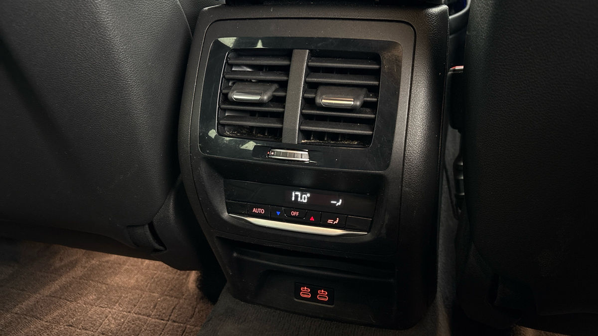 BMW X3 Image 25