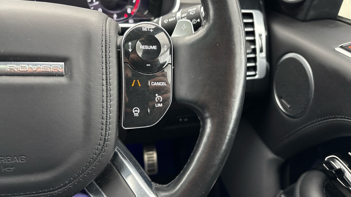 Land Rover Range Rover Image 14