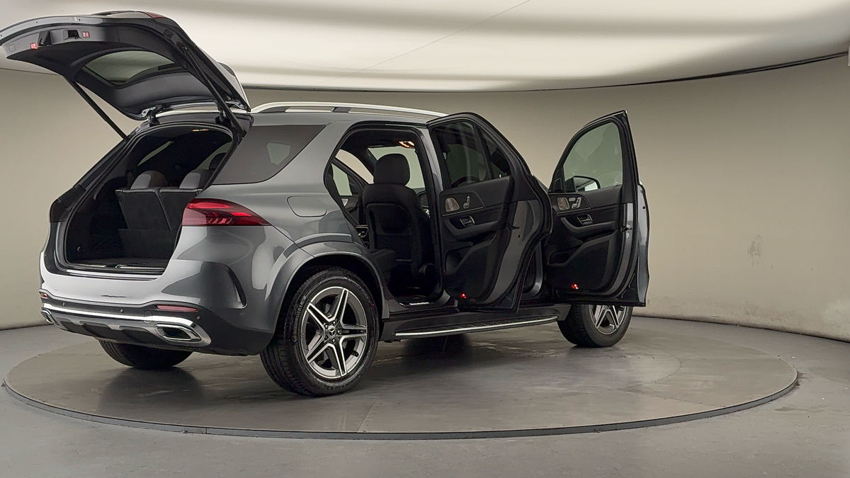 More views of Mercedes-Benz GLE