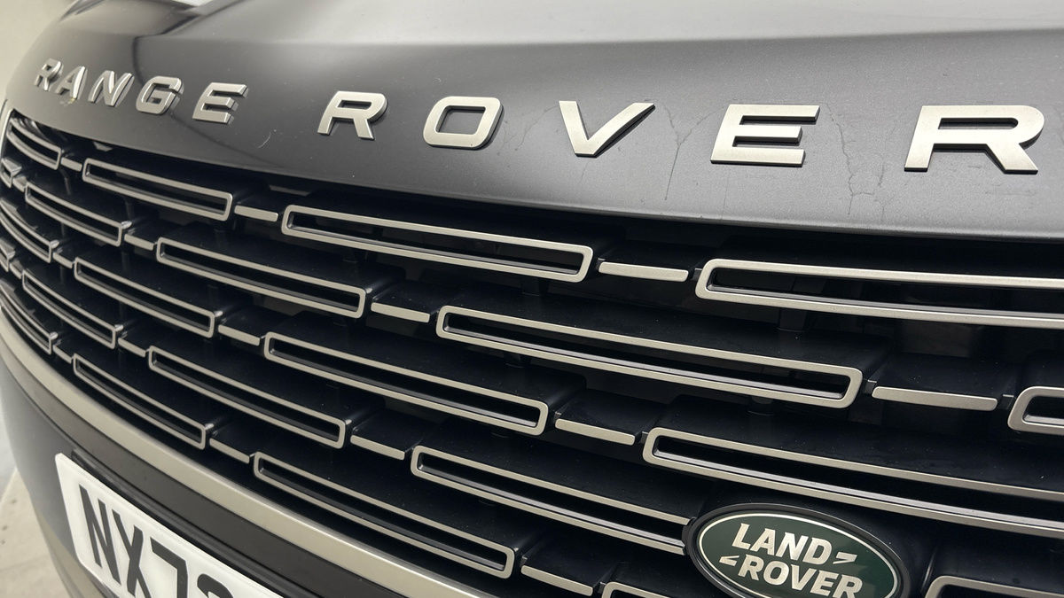 Land Rover Range Rover Image 24