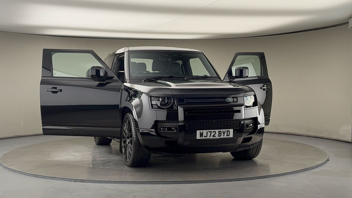 More views of Land Rover Defender 90