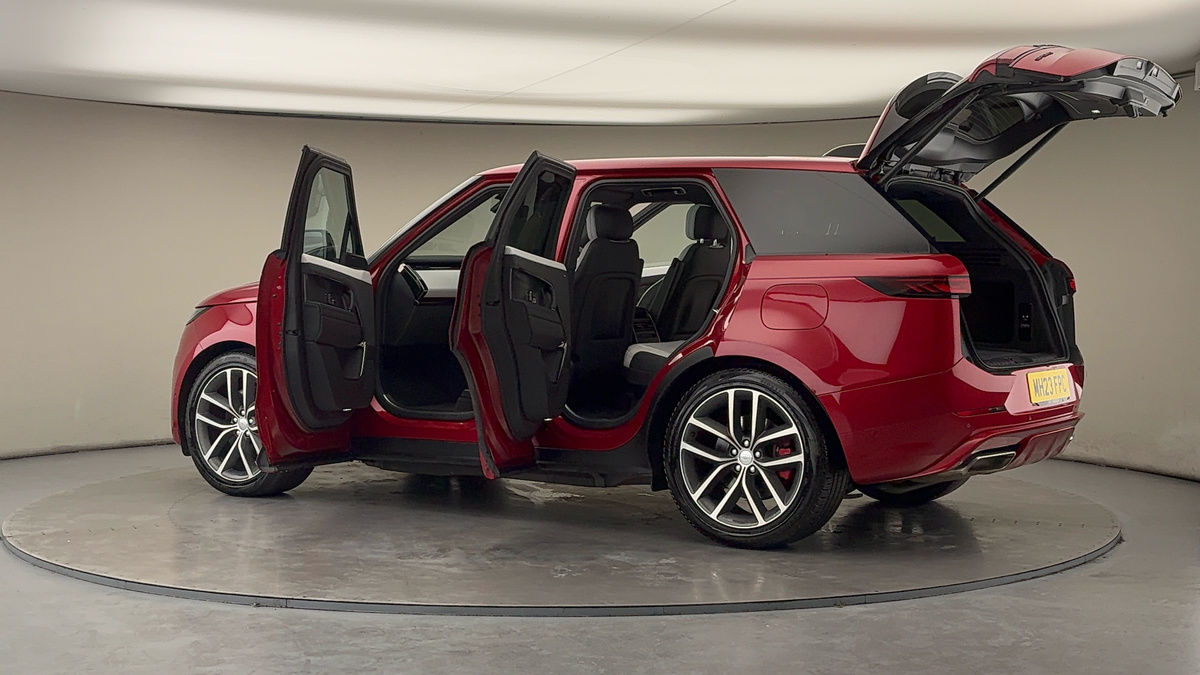 More views of Land Rover Range Rover Sport