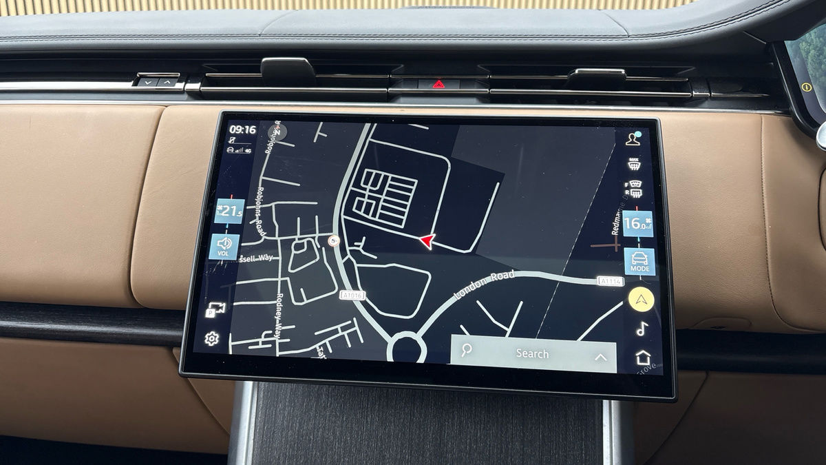 Land Rover Range Rover Image 17