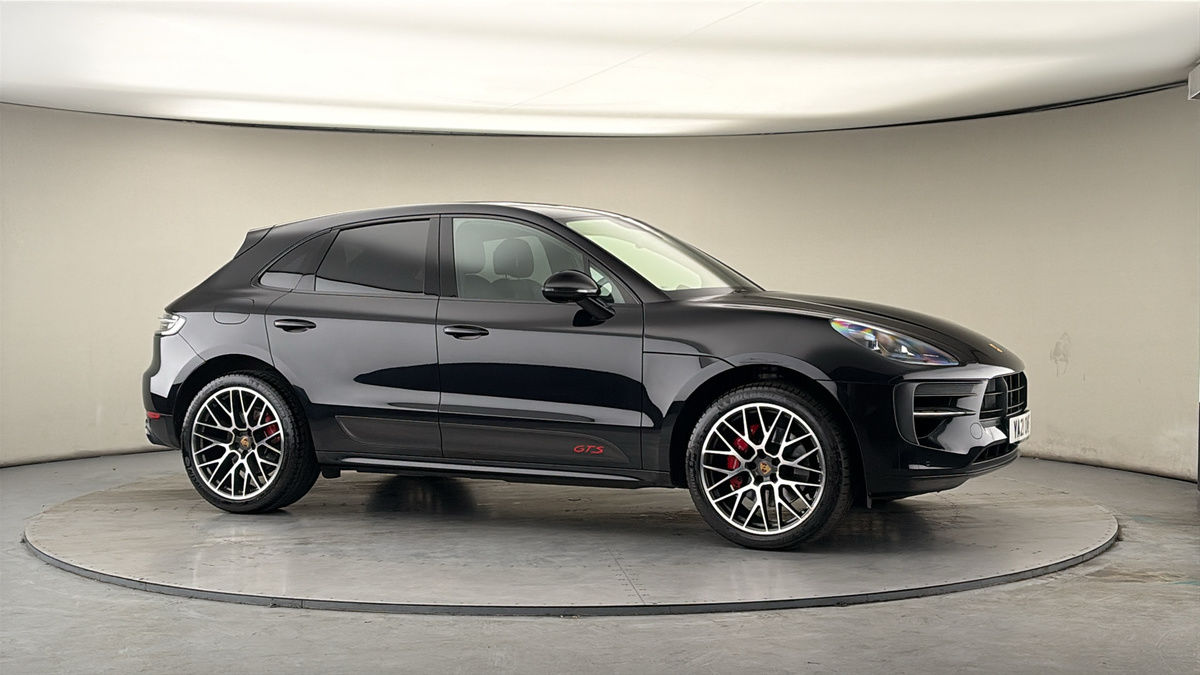 More views of Porsche Macan