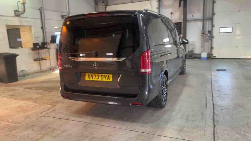 More views of Mercedes-Benz V Class