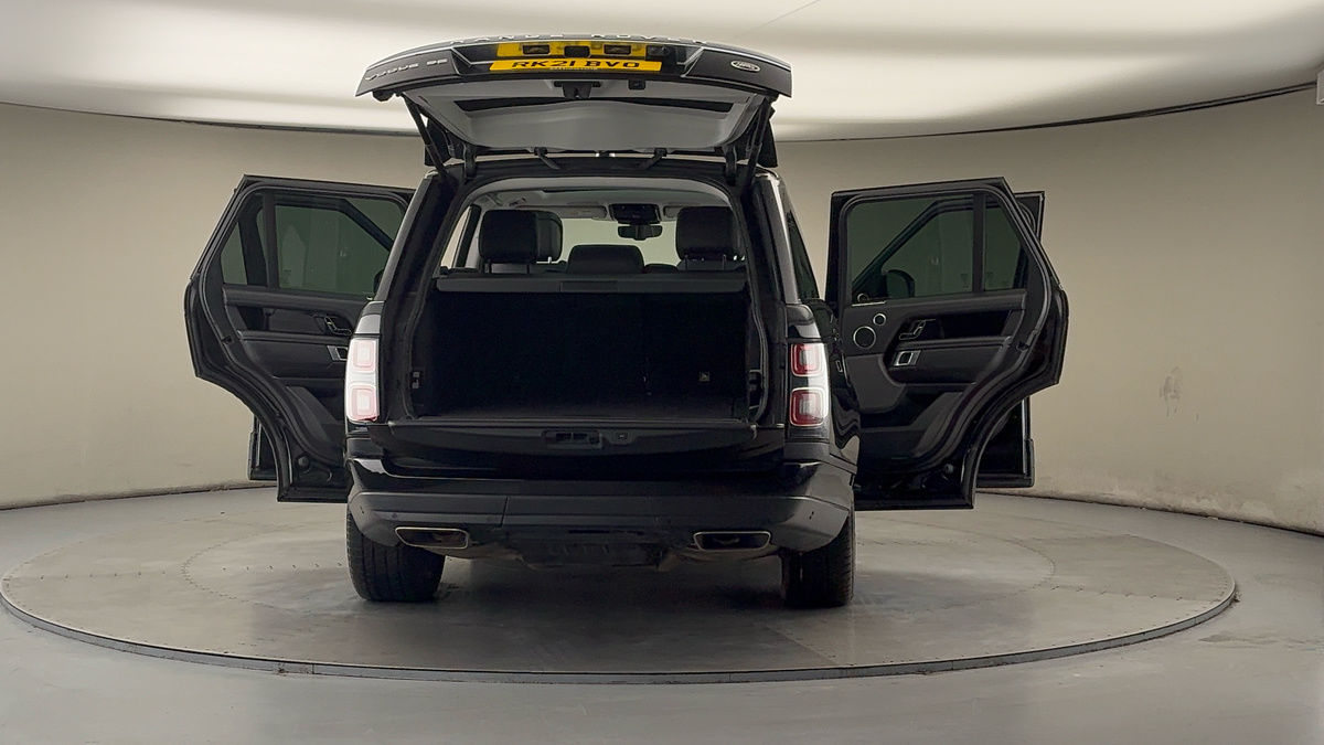 More views of Land Rover Range Rover