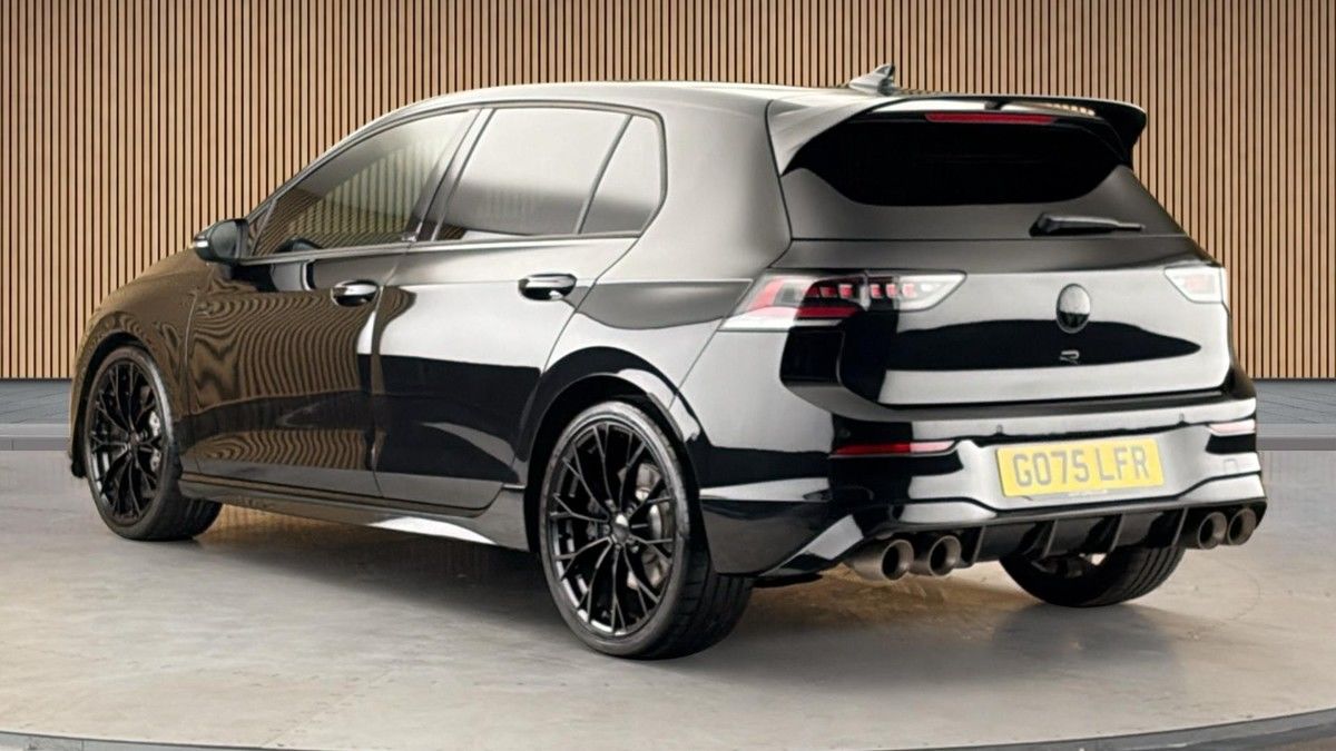 Volkswagen Golf Image 2