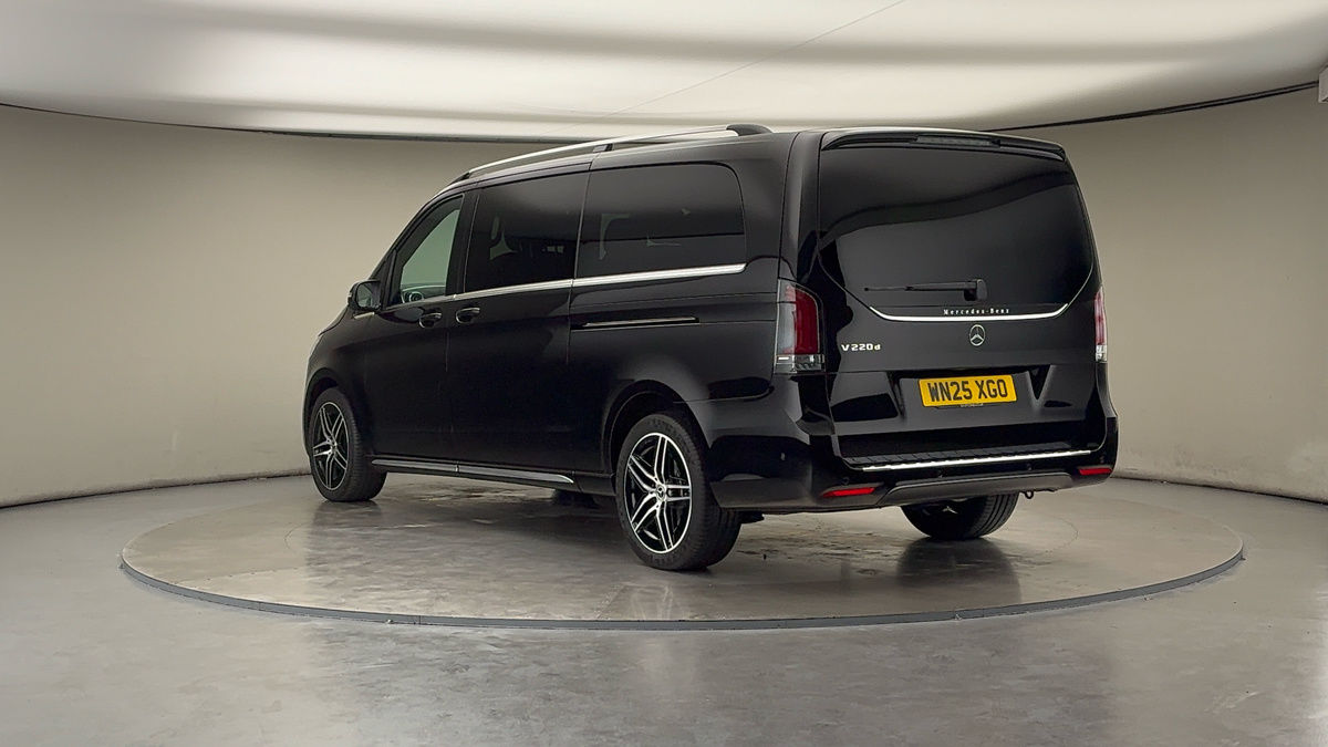 Mercedes-Benz V Class Image 2