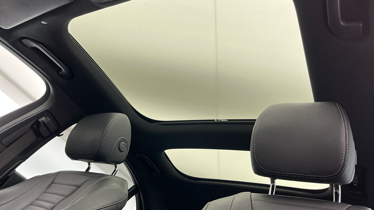 Mercedes-Benz E Class Image 6