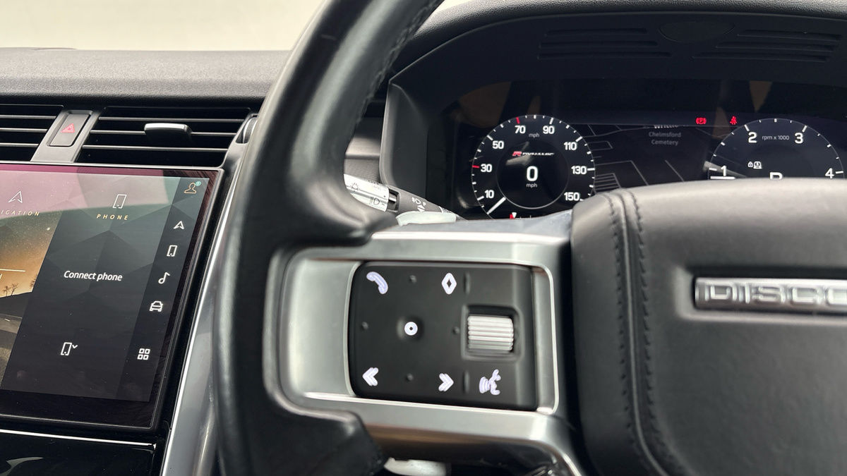 Land Rover Discovery Image 13