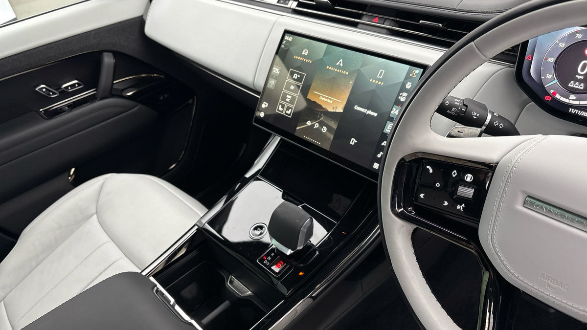 Land Rover Range Rover Sport Image 18