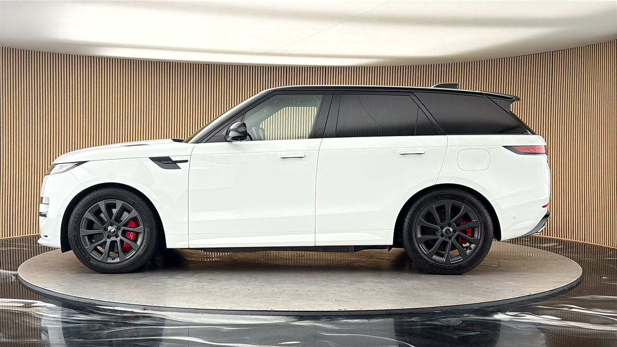 Land Rover Range Rover Sport Image 15