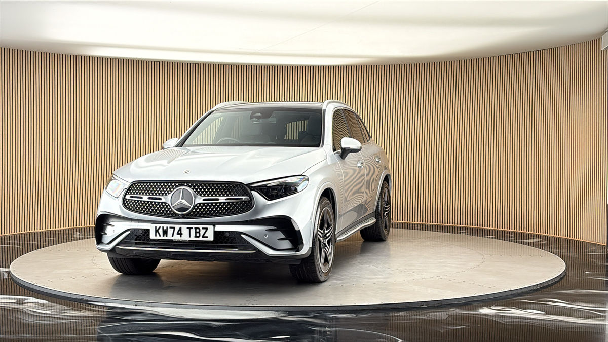 More views of Mercedes-Benz GLC
