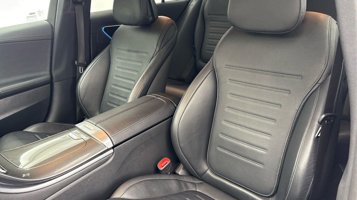 Mercedes-Benz C Class Image 7