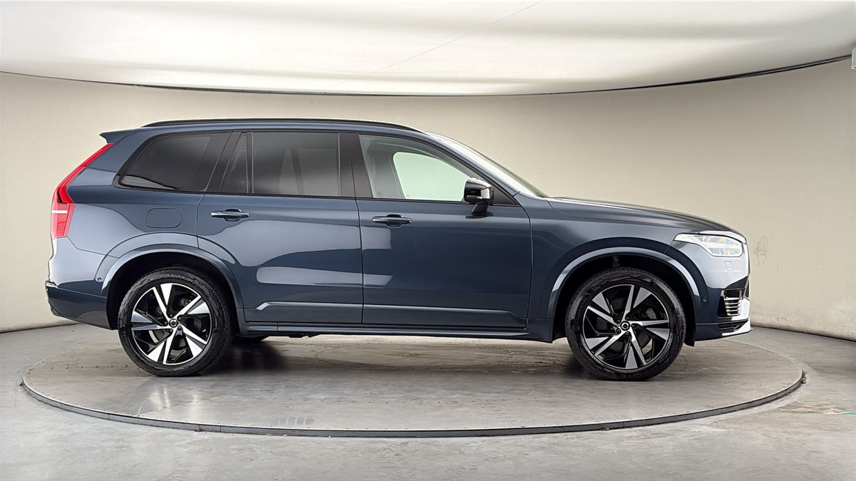 More views of Volvo XC90