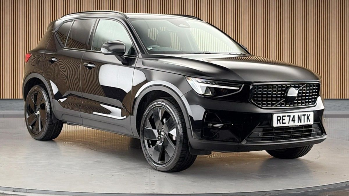 Volvo XC40 Sticky Header Image