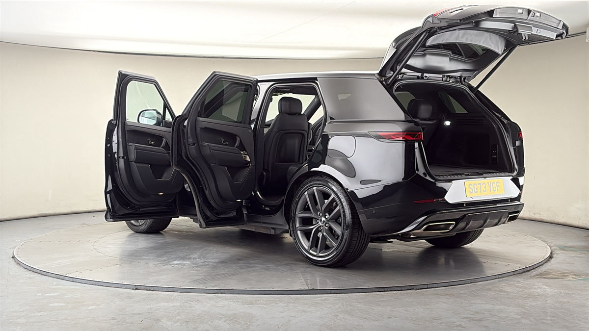 More views of Land Rover Range Rover Sport