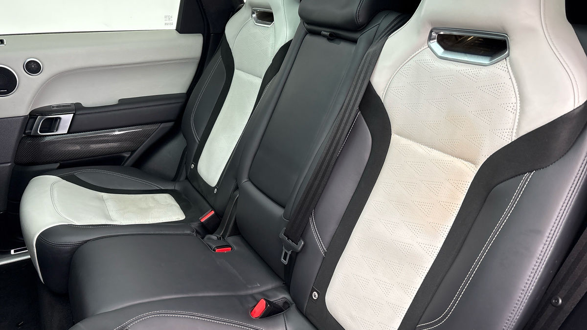 Land Rover Range Rover Sport Image 8