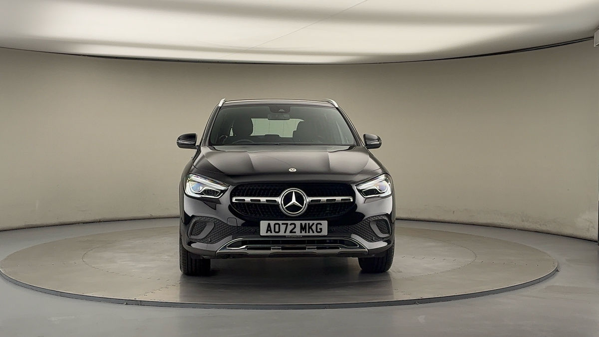 More views of Mercedes-Benz GLA