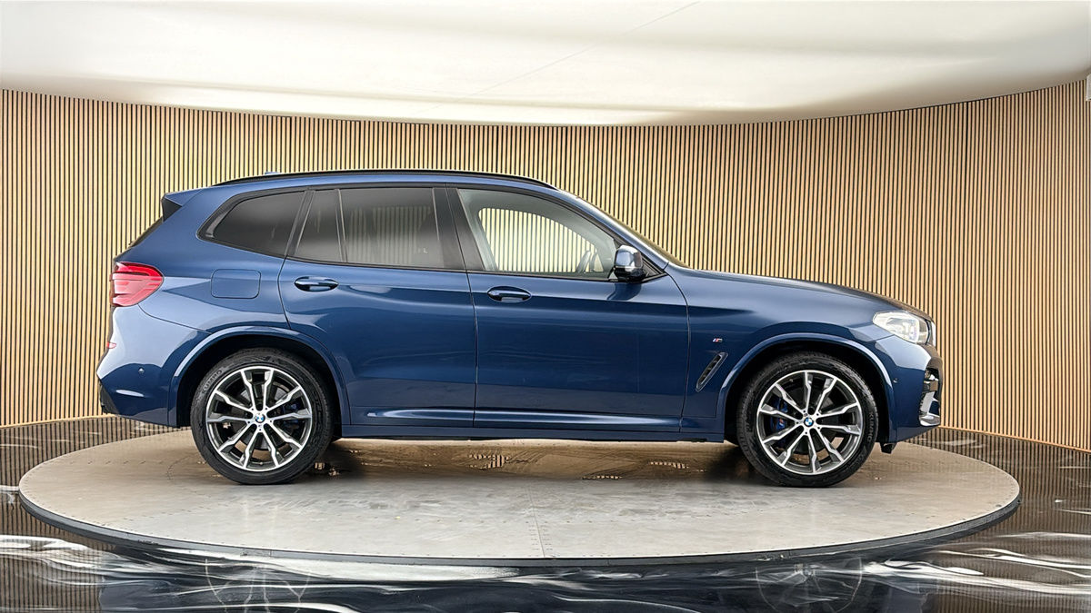 BMW X3 Image 16
