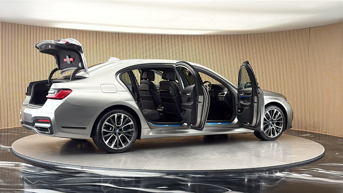 More views of BMW 7 Series