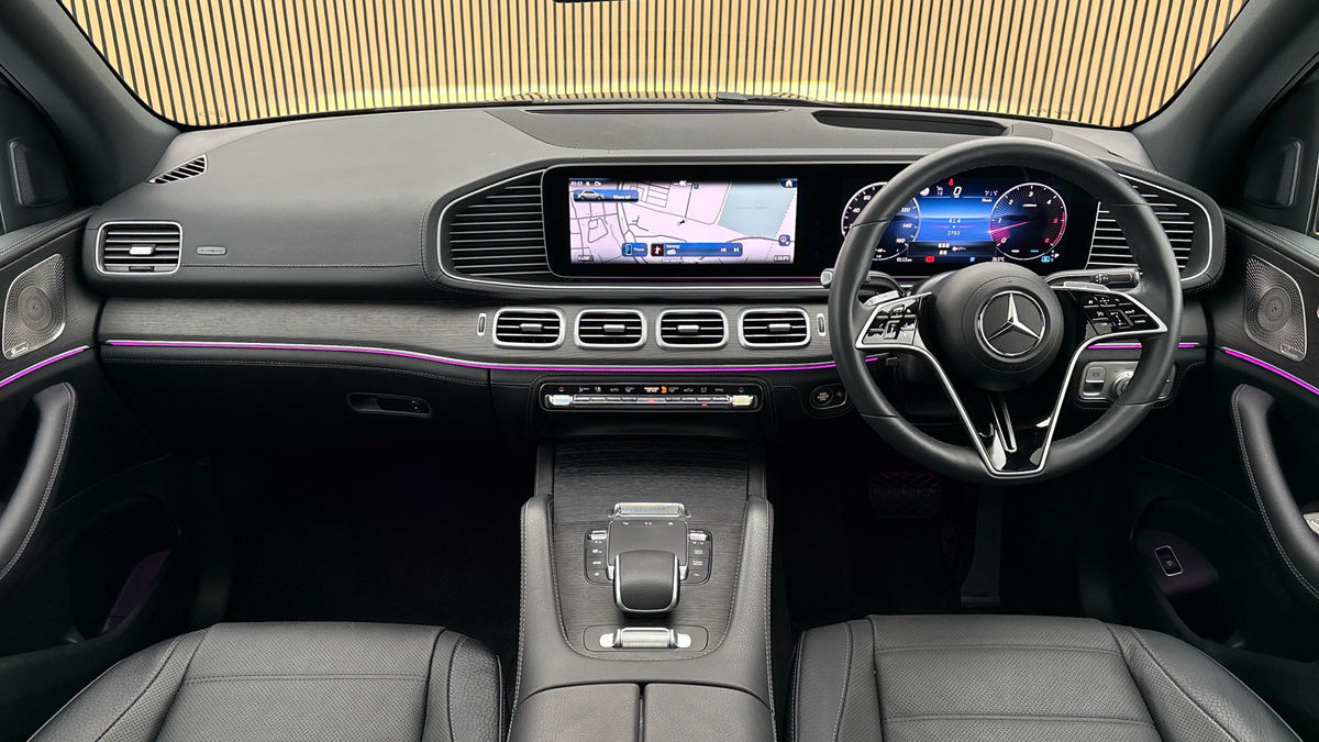 Mercedes-Benz GLE Image 12