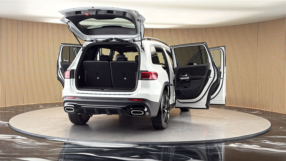 More views of Mercedes-Benz GLB