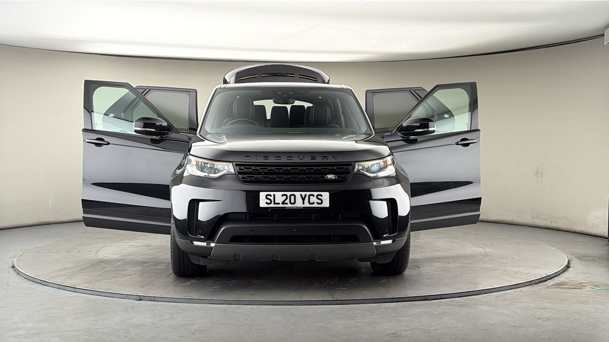 More views of Land Rover Discovery