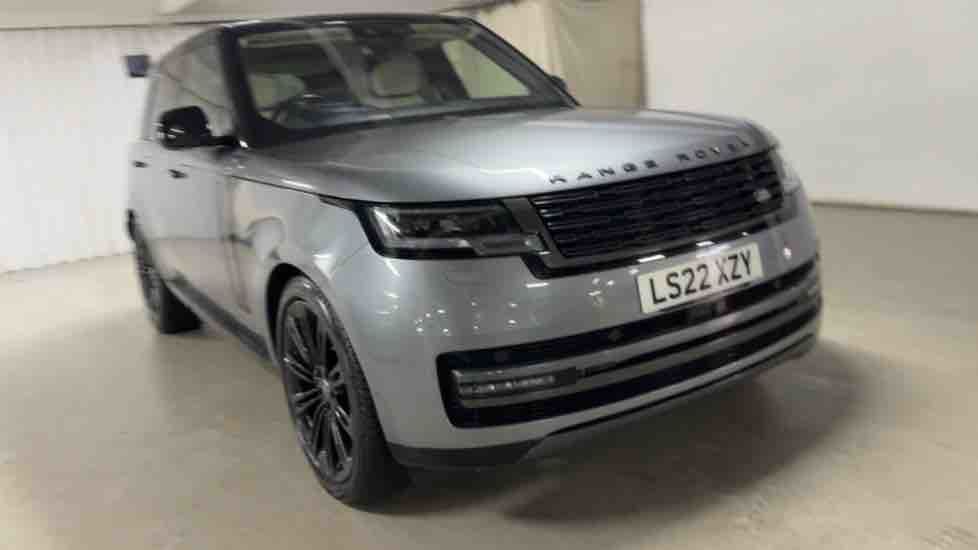 More views of Land Rover Range Rover