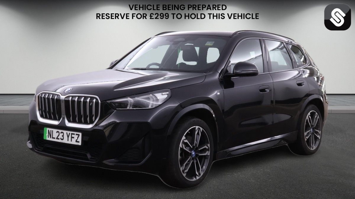 BMW iX1 Image 2