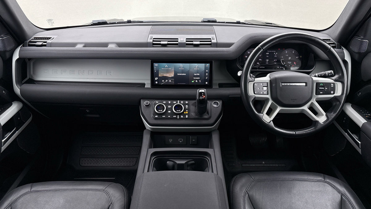 Land Rover Defender 110 Urban Image 12