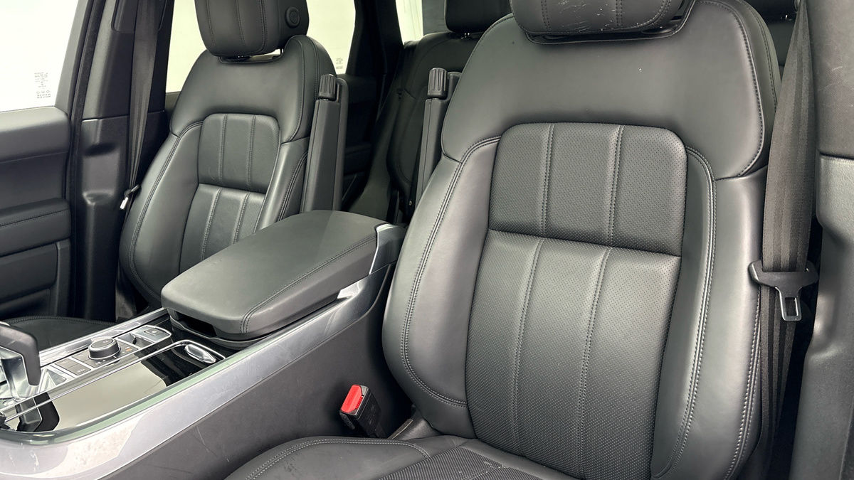 Land Rover Range Rover Sport Image 7