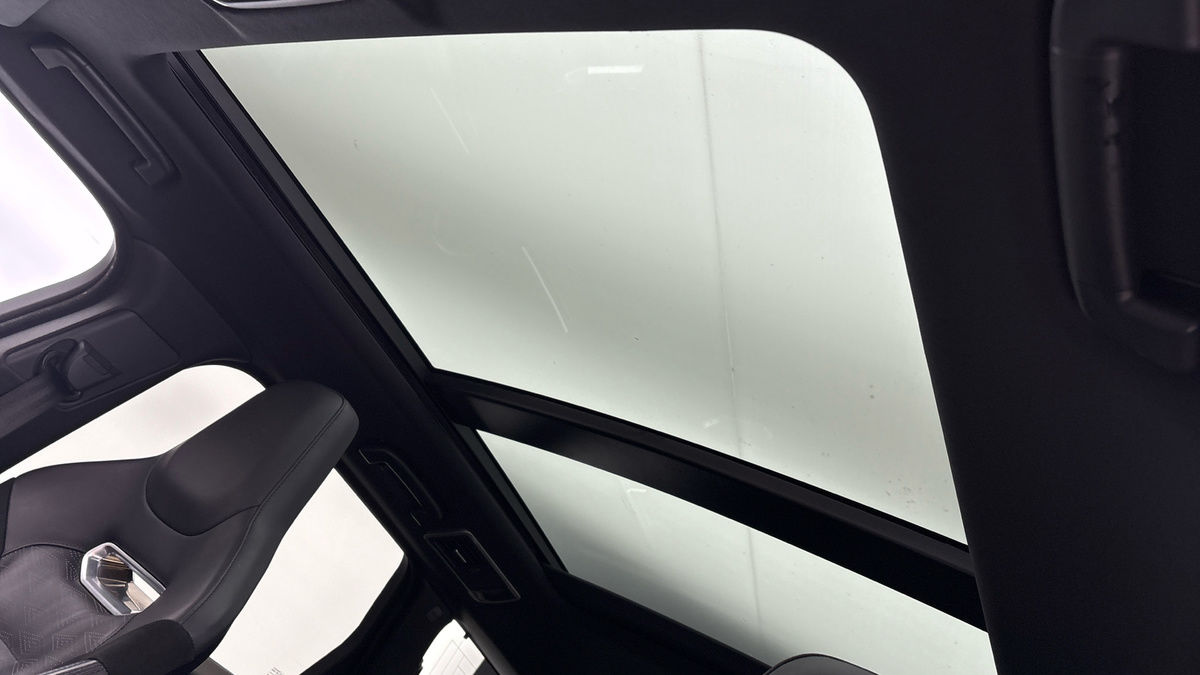 Land Rover Range Rover Sport Image 6