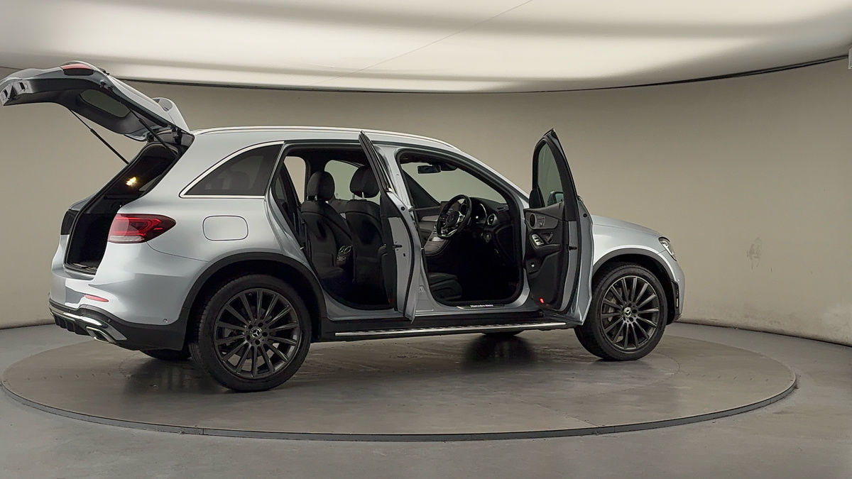 More views of Mercedes-Benz GLC