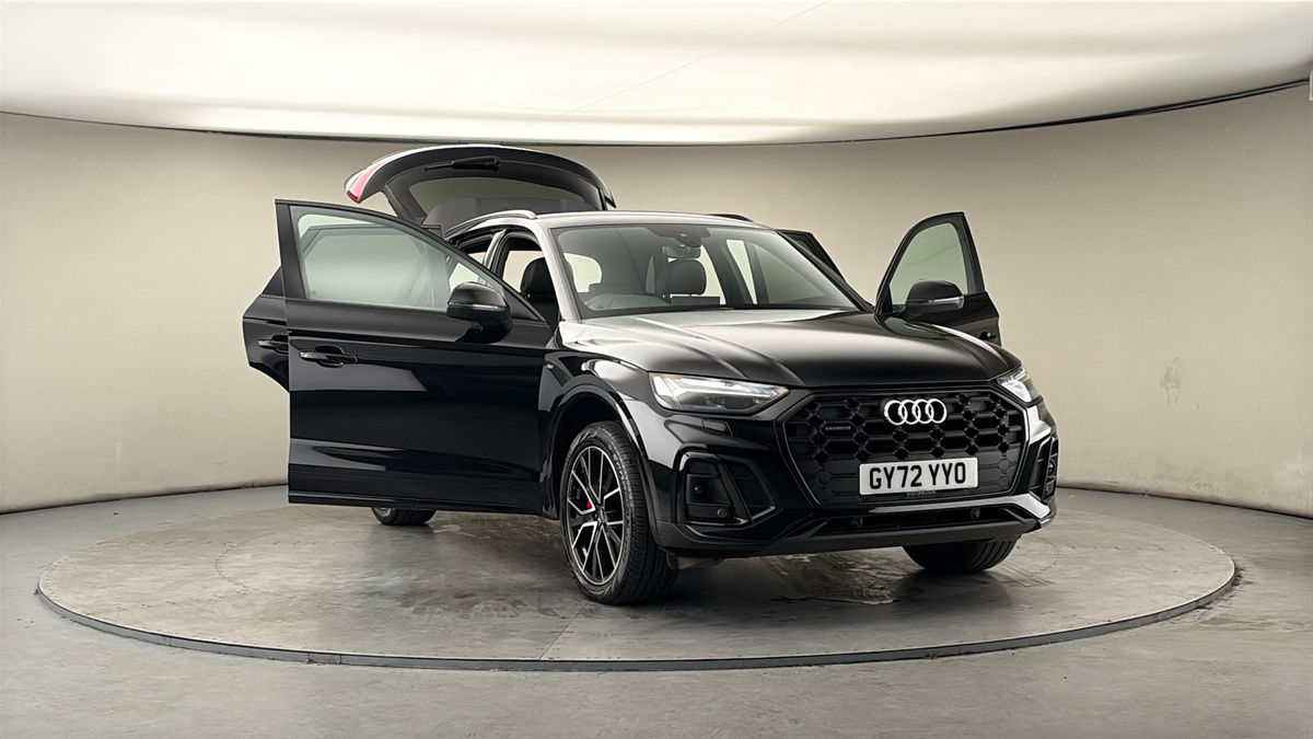 More views of Audi Q5