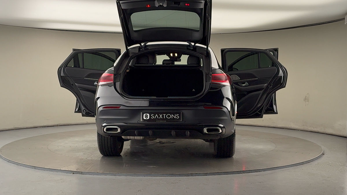 More views of Mercedes-Benz GLE