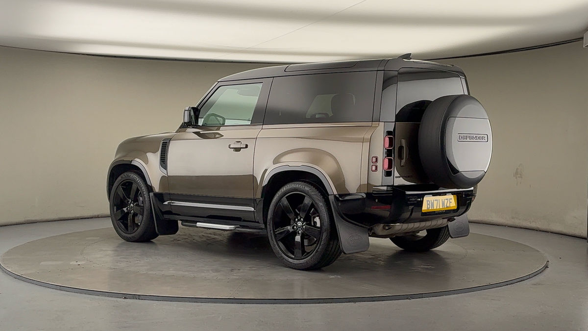 More views of Land Rover Defender 90